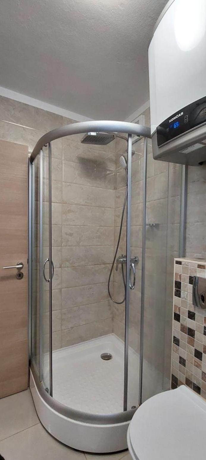 Stone Beauty Apartment Split Ngoại thất bức ảnh