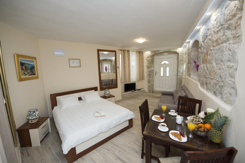 Stone Beauty Apartment Split Ngoại thất bức ảnh
