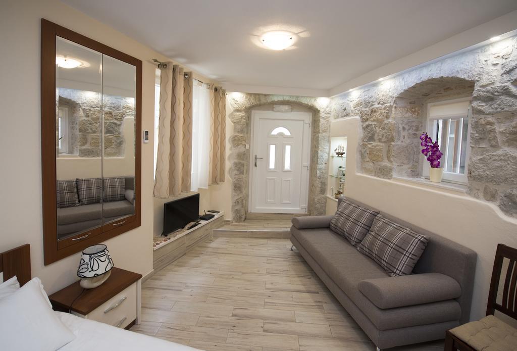Stone Beauty Apartment Split Ngoại thất bức ảnh