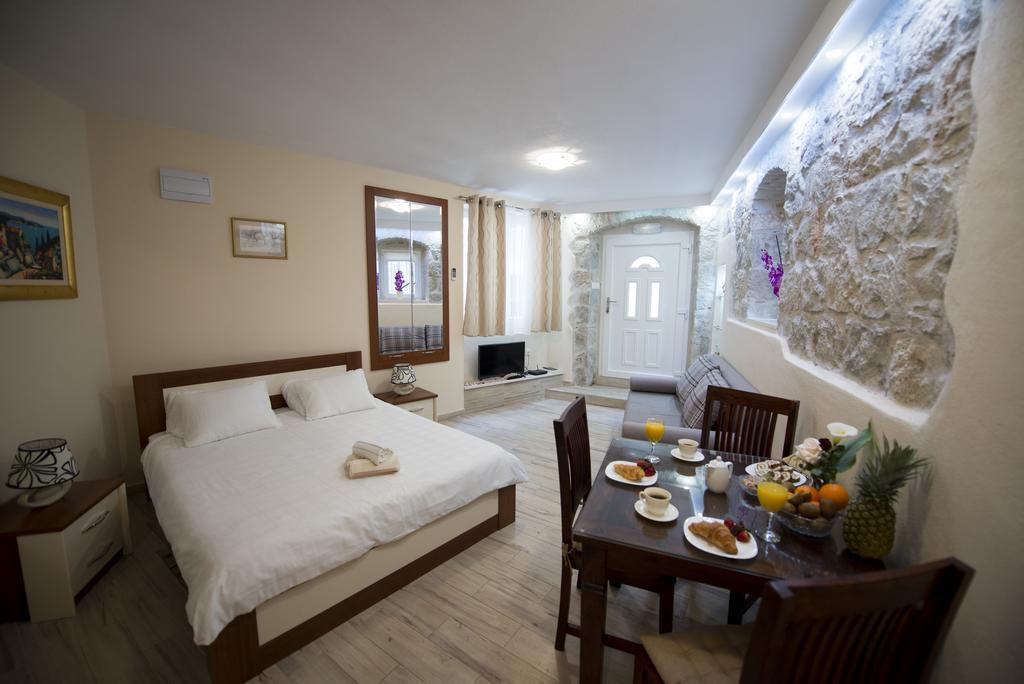 Stone Beauty Apartment Split Ngoại thất bức ảnh